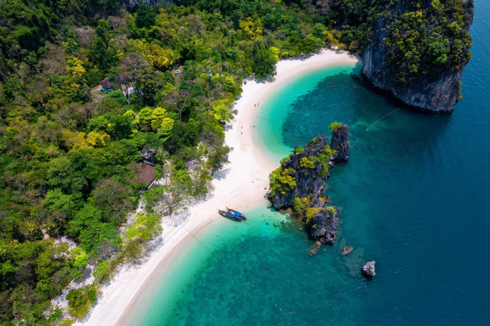 aerial-view-koh-hong-island-krabi-thailand