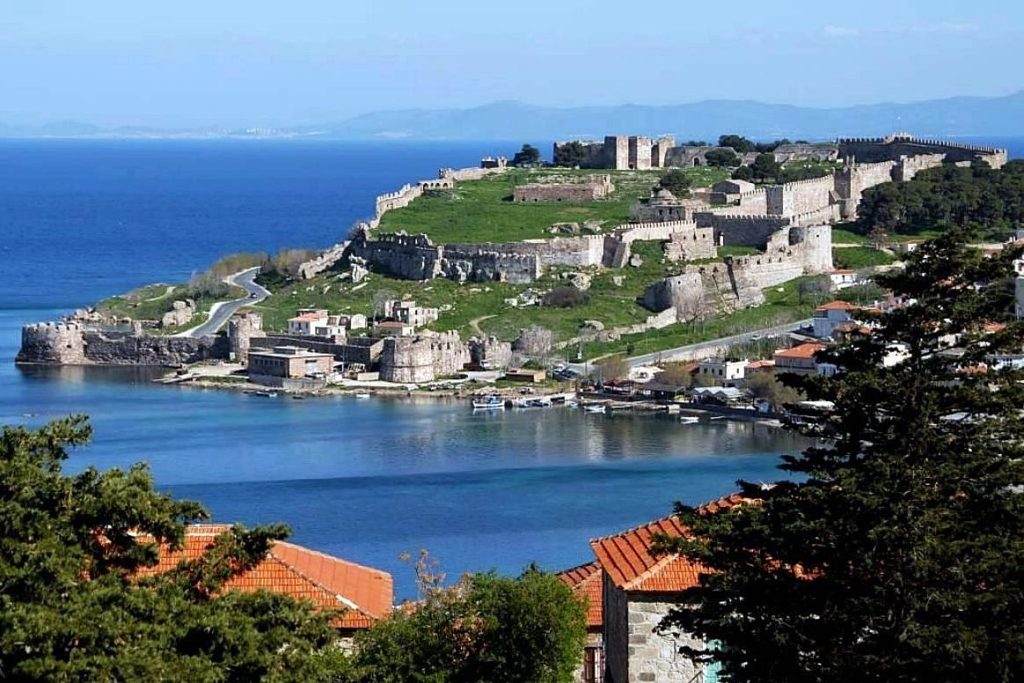 kastro-mytilinis