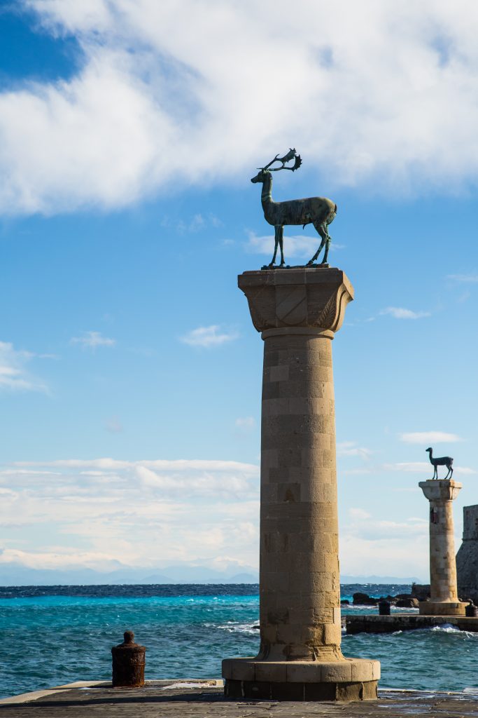 mandraki-harbour