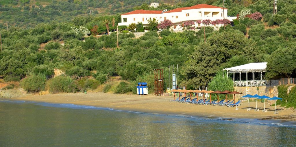 skoutari-beach-mani